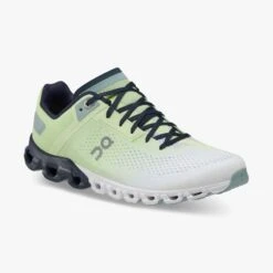 'On Running' Women's Cloudflow - Meadow / White -Fashion Shoes 35.98685 cloudflow fw22 meadow white w g6 1024x1024@2x