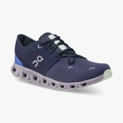 'On Running' Women's Cloud X 3 - Midnight / Heron -Fashion Shoes 60.98689 cloud x 3 fw22 midnight heron w g6 1024x1024@2x
